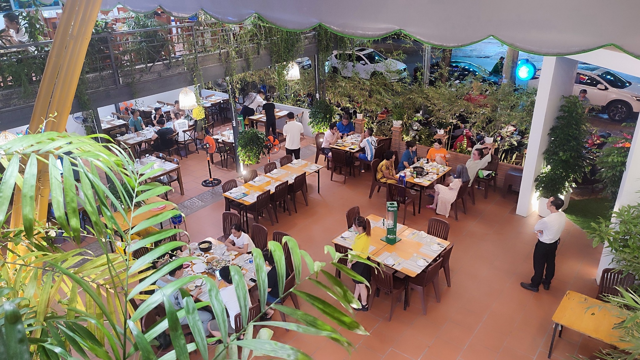 Quán hải Sản Vũng Tàu tre vàng